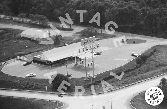 Stuckeys - Coopersville - 125 S 68Th St (newer photo)